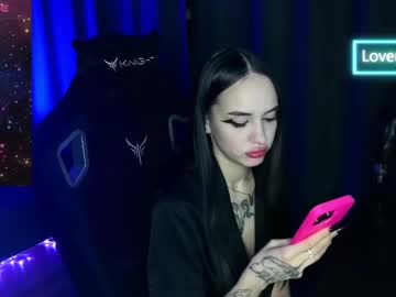 Sonya_Lovvv Chaturbate stream image from February 21, 2025