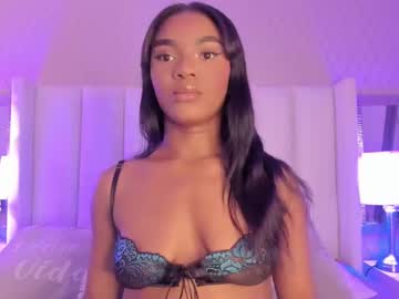 Sophiasmiths_ Chaturbate stream image from February 21, 2025