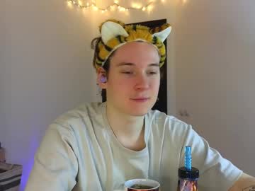 Alex_Candy_Pump Chaturbate stream image from February 21, 2025