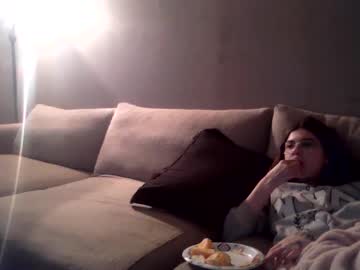Allisonpm Chaturbate stream image from February 21, 2025