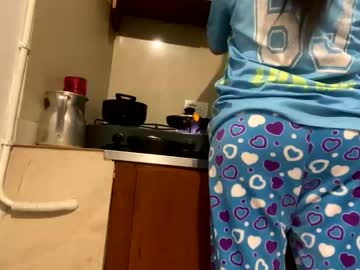 Chloemanson1 Chaturbate stream image from February 21, 2025