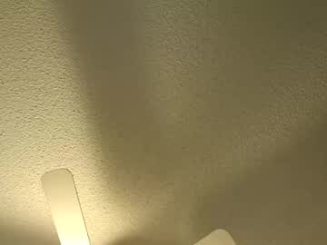 Crippy4x4420 Chaturbate stream image from February 21, 2025
