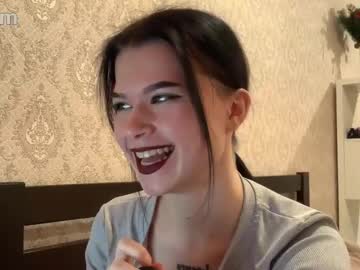 Dshzxs Chaturbate stream image from February 21, 2025