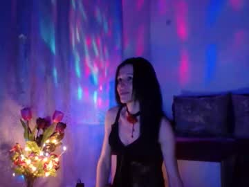 Elysasun Chaturbate stream image from February 21, 2025