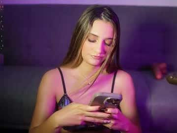 Vaniluu9 Chaturbate stream image from February 21, 2025