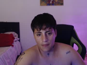 Matwfoxx Chaturbate stream image from February 22, 2025