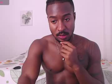 Powrboyz Chaturbate stream image from February 22, 2025