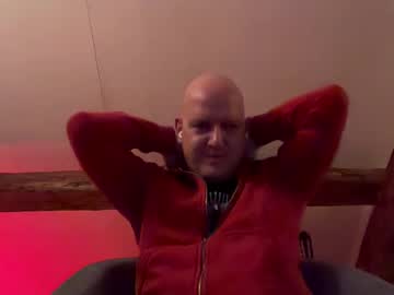 Tritonspace Chaturbate stream image from February 22, 2025