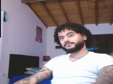 Yio__Cohen Chaturbate stream image from February 22, 2025