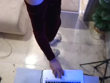 Daffiih Chaturbate stream image from February 22, 2025
