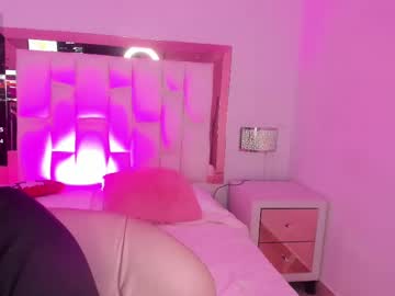 Evycase Chaturbate stream image from February 22, 2025