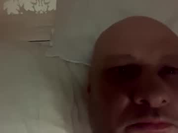 H0rnyd0ggy Chaturbate stream image from February 22, 2025