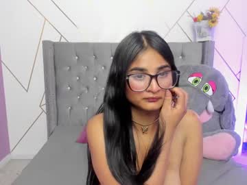 Nyky_Cash Chaturbate stream image from February 22, 2025