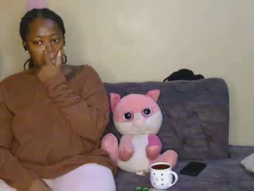 Curvyebony1 Chaturbate stream image from February 22, 2025