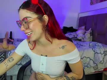 Cynthiaa33 Chaturbate stream image from February 22, 2025