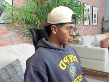 Mathew_Demorth Chaturbate stream image from February 22, 2025