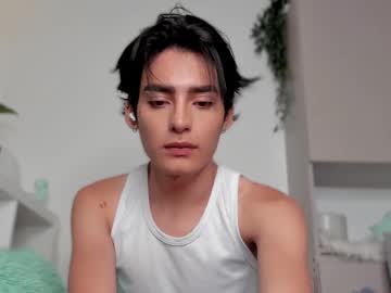 Sebas_Rosse Chaturbate stream image from February 22, 2025