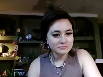 Vixenthescorpio Chaturbate stream image from February 22, 2025