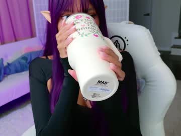 Lileviemarie Chaturbate stream image from February 22, 2025