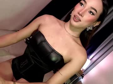 Spicy_Kinky Chaturbate stream image from February 22, 2025