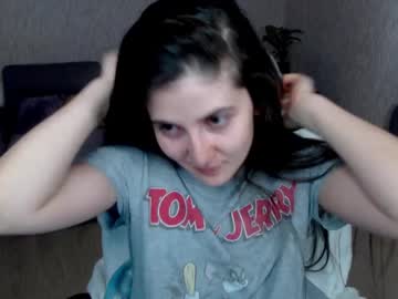 Yourr_Muse Chaturbate stream image from February 22, 2025