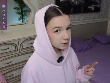 Beatrixfrake Chaturbate stream image from February 22, 2025