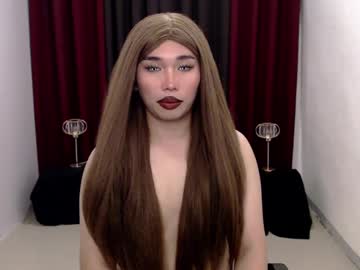 Giaxxx01 Chaturbate stream image from February 22, 2025