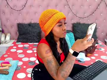 Charlottesteinxx Chaturbate stream image from February 22, 2025