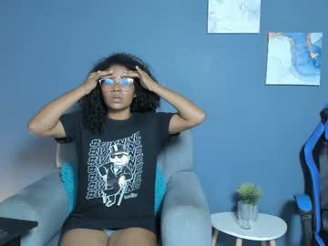 Victoria_Ceretti Chaturbate stream image from February 22, 2025
