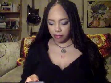 Dusk_Doll Chaturbate stream image from February 22, 2025