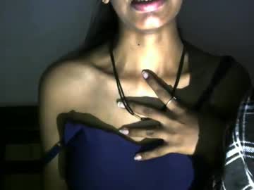 Sashayess Chaturbate stream image from February 22, 2025