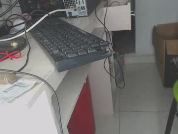 Body_Xxx Chaturbate stream image from February 22, 2025