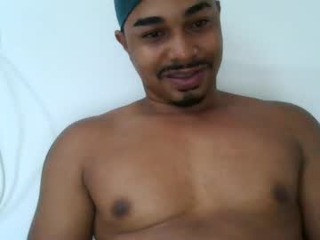 Latinbbc_00 Chaturbate stream image from February 22, 2025