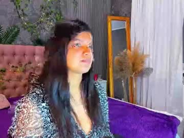 Rianashy Chaturbate stream image from February 22, 2025