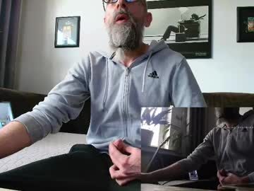 Krummersaebel Chaturbate stream image from February 22, 2025