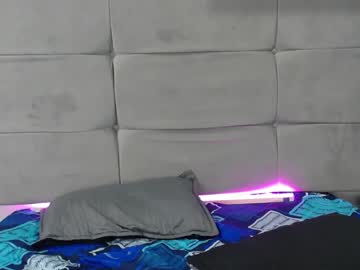 Laura_Hotties Chaturbate stream image from February 22, 2025