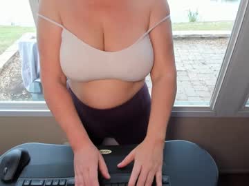 Porschegoddess Chaturbate stream image from February 22, 2025