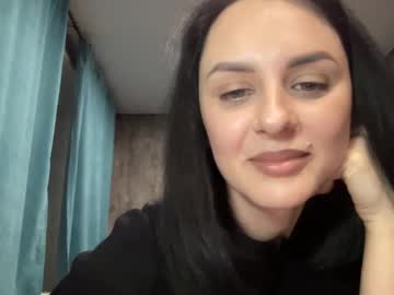 Seline27 Chaturbate stream image from February 22, 2025