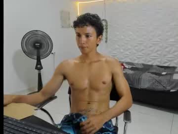 Theharcordboy23 Chaturbate stream image from February 22, 2025