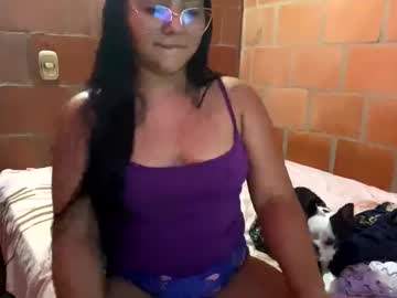 Nathaly9600 Chaturbate stream image from February 22, 2025