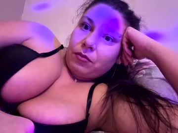 Xena_Xena Chaturbate stream image from February 22, 2025