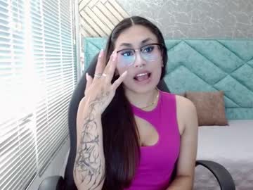 Eveline_Figeroa Chaturbate stream image from February 22, 2025