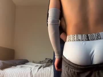 Maskdl18 Chaturbate stream image from February 22, 2025