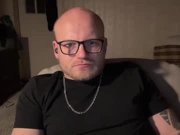 Deviiieye891 Chaturbate stream image from February 22, 2025