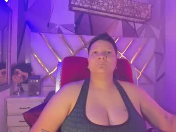 Miacapucci1 Chaturbate stream image from February 22, 2025