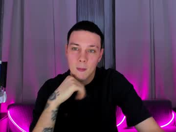 Romeo_Juliet1 Chaturbate stream image from February 22, 2025