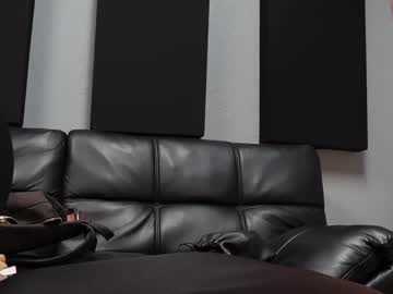 Asherclarion Chaturbate stream image from February 22, 2025