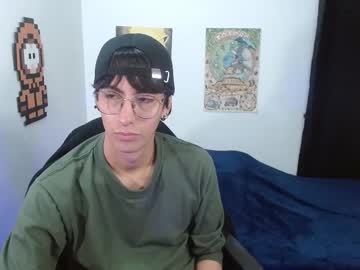 Ryanlazuli Chaturbate stream image from February 22, 2025