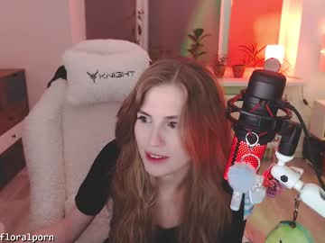 Floralporn Chaturbate stream image from February 23, 2025