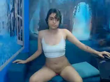 Roxy_Soul77 Chaturbate stream image from February 23, 2025